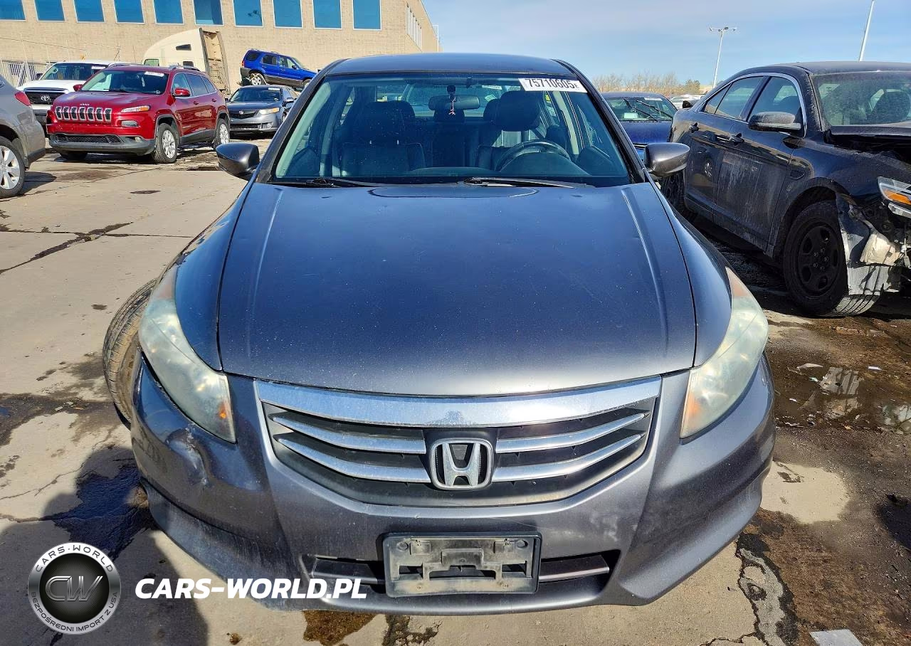 2011 Honda Accord Se VIN:1HGCP2F60BA030081 - 5