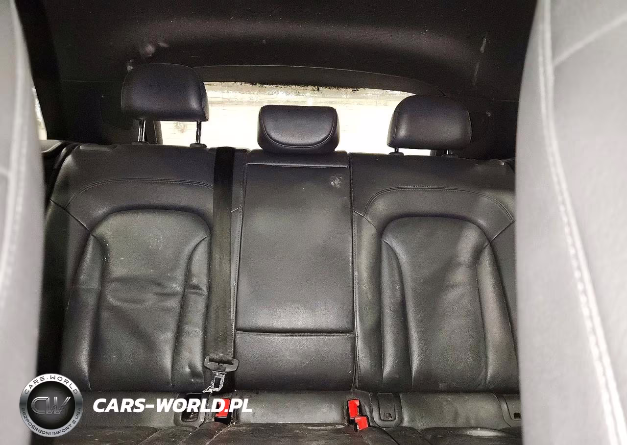2018 Audi Q3 Premium Plus VIN:WA1JCCFS3JR008168 - 10
