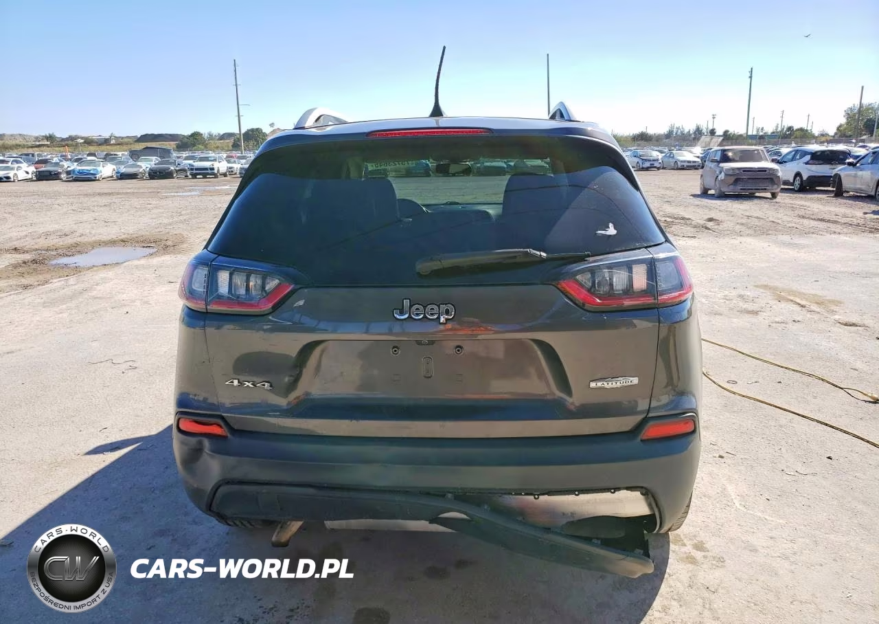 2019 Jeep Cherokee Latitude Plus VIN:1C4PJMLB0KD181029 - 6