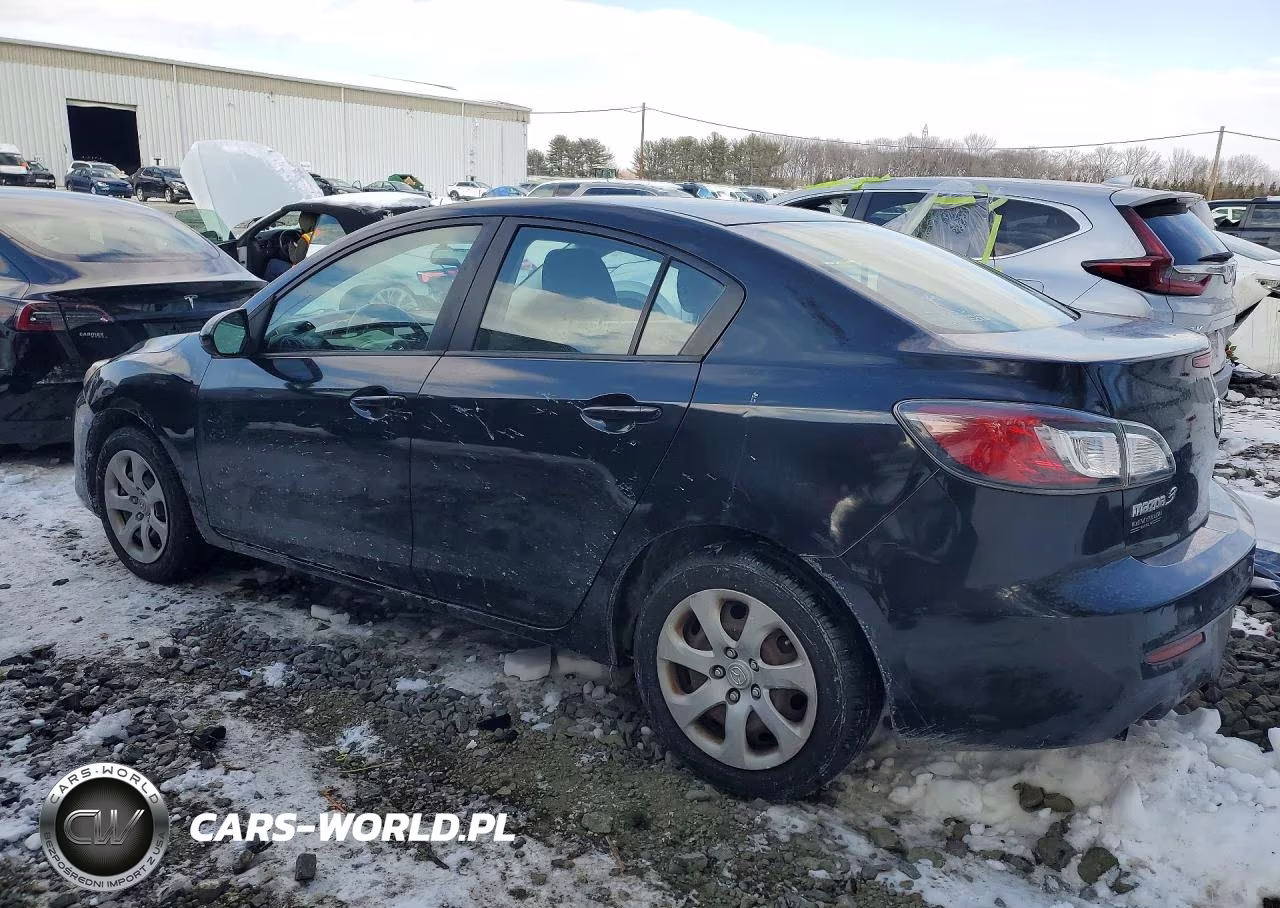 2013 Mazda 3 I VIN:JM1BL1UP2D1749945 - 2