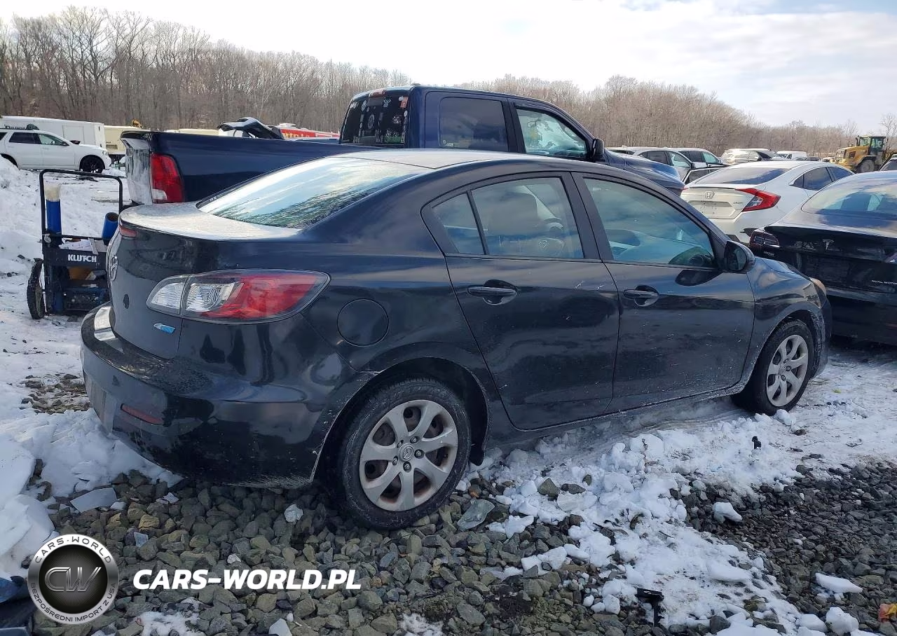2013 Mazda 3 I VIN:JM1BL1UP2D1749945 - 3