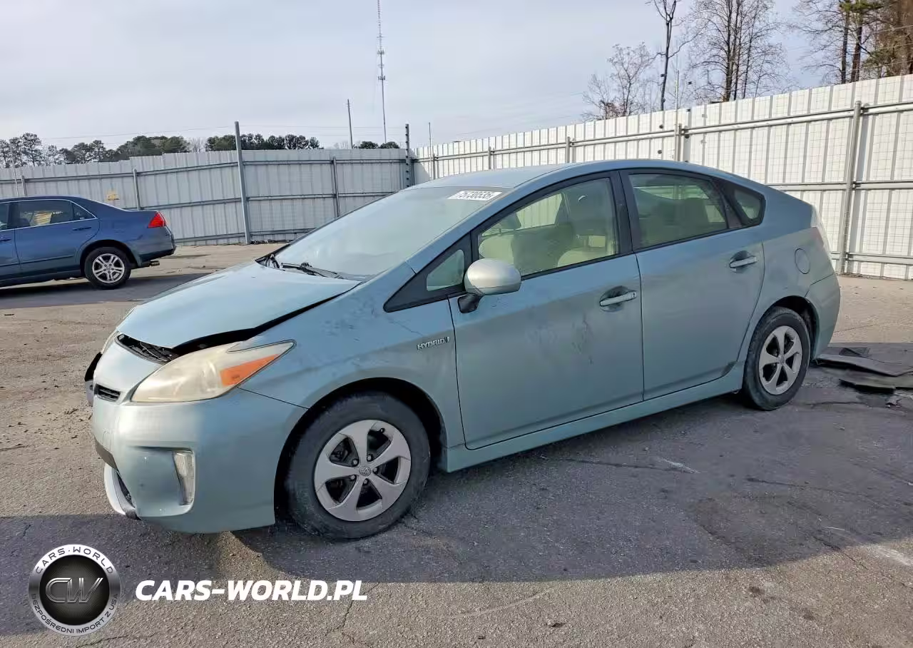 2013 Toyota Prius Two