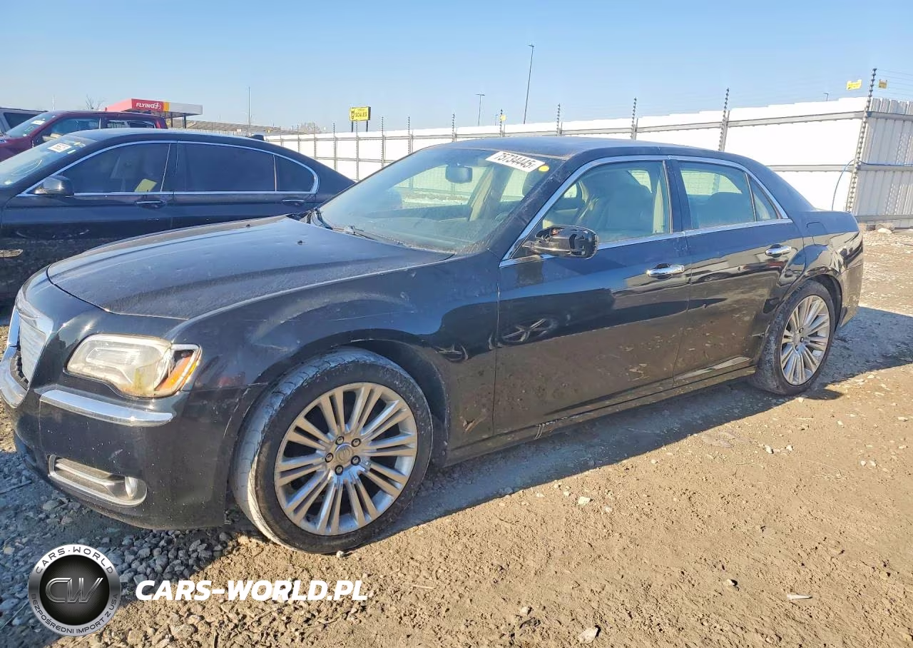 2012 Chrysler 300 Limited