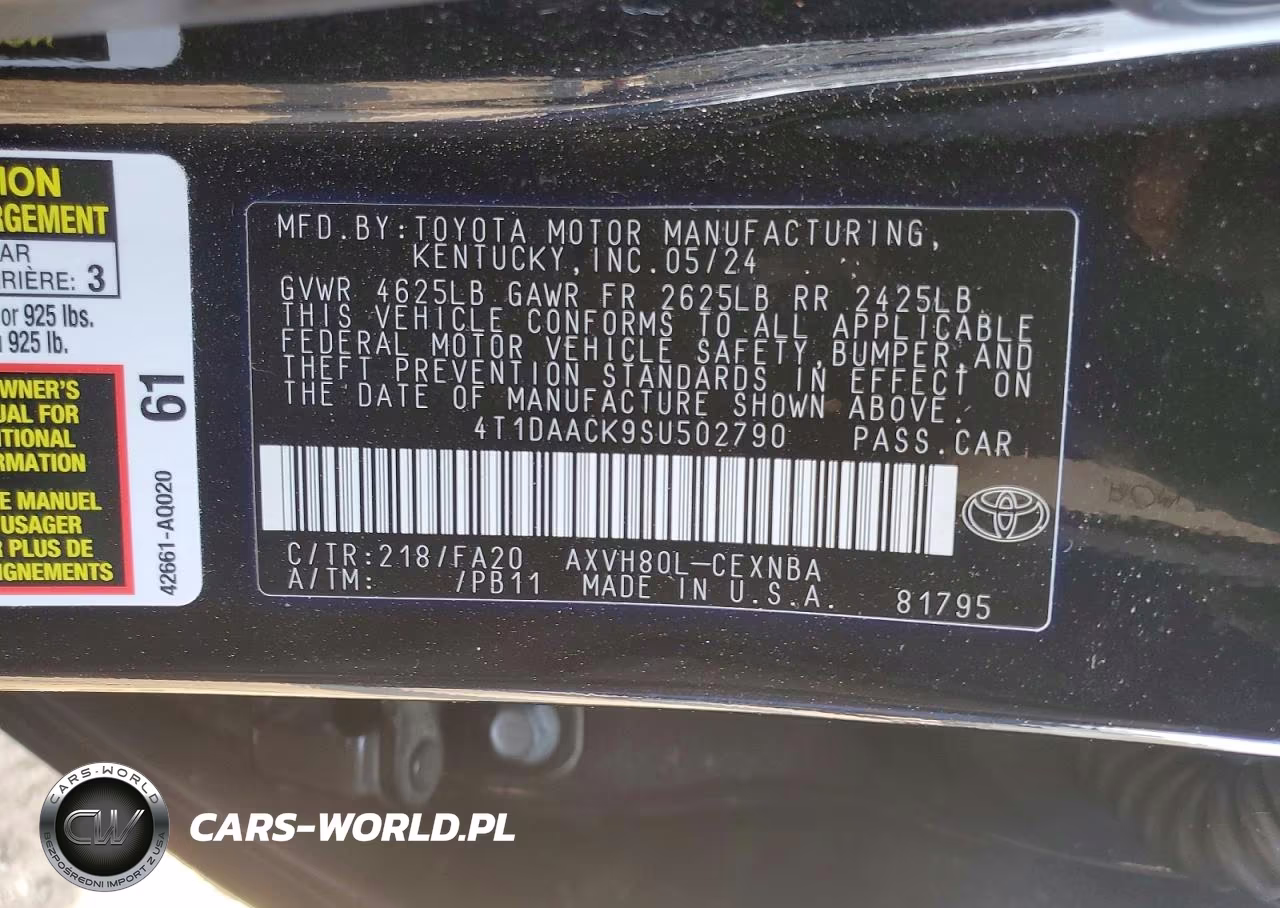 2025 Toyota Camry Le VIN:4T1DAACK9SU502790 - 12
