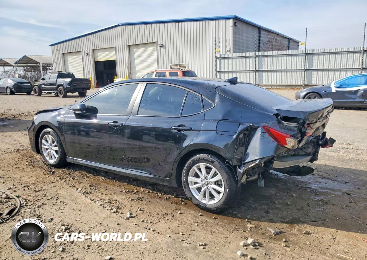 2025 Toyota Camry Le VIN:4T1DAACK9SU502790 - 2