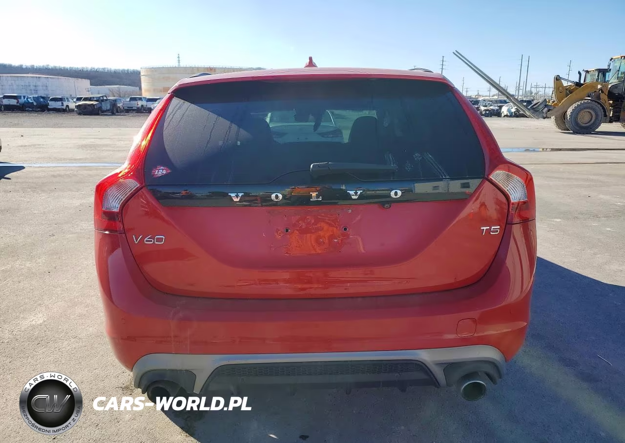 2018 Volvo V60 T5 Dynamic VIN:YV140MEL4J2390029 - 6