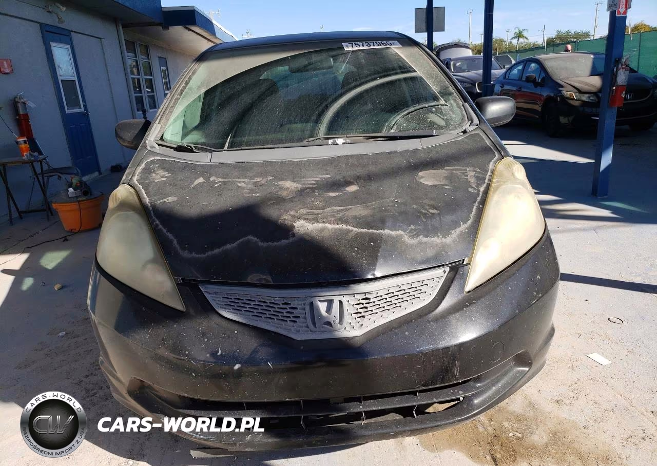 2011 Honda Fit VIN:JHMGE8H36BC007340 - 5