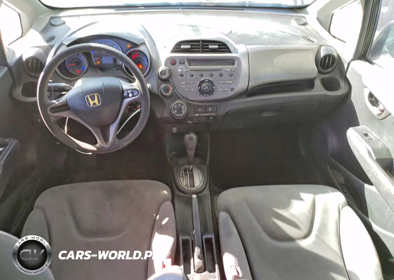 2011 Honda Fit VIN:JHMGE8H36BC007340 - 8