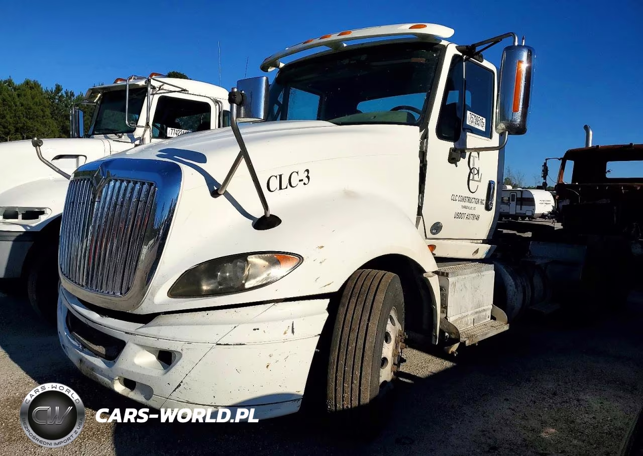 2015 International Prostar Semi Truck VIN:1HSDJAPR1FH653267 - 2