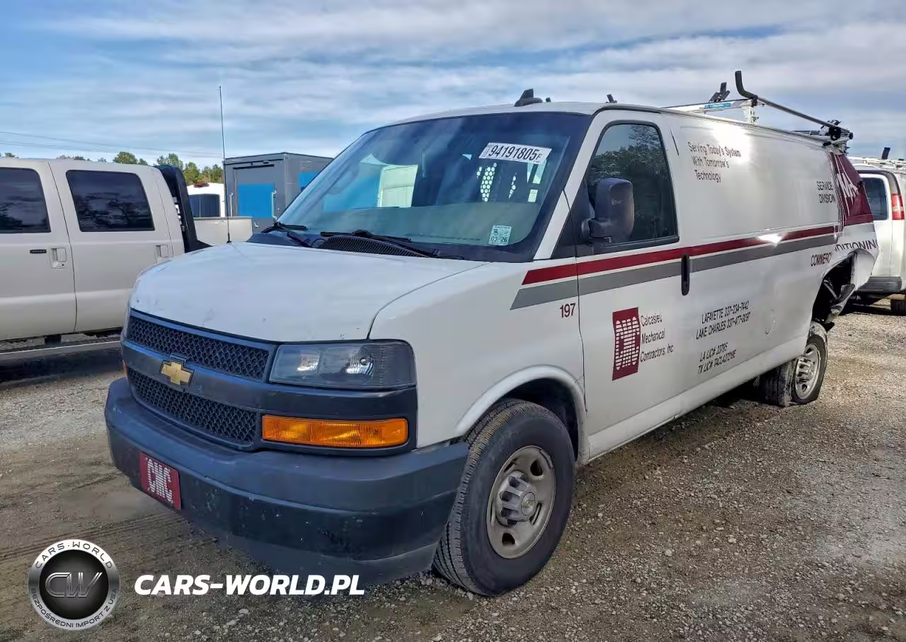 2023 Chev Express G3500