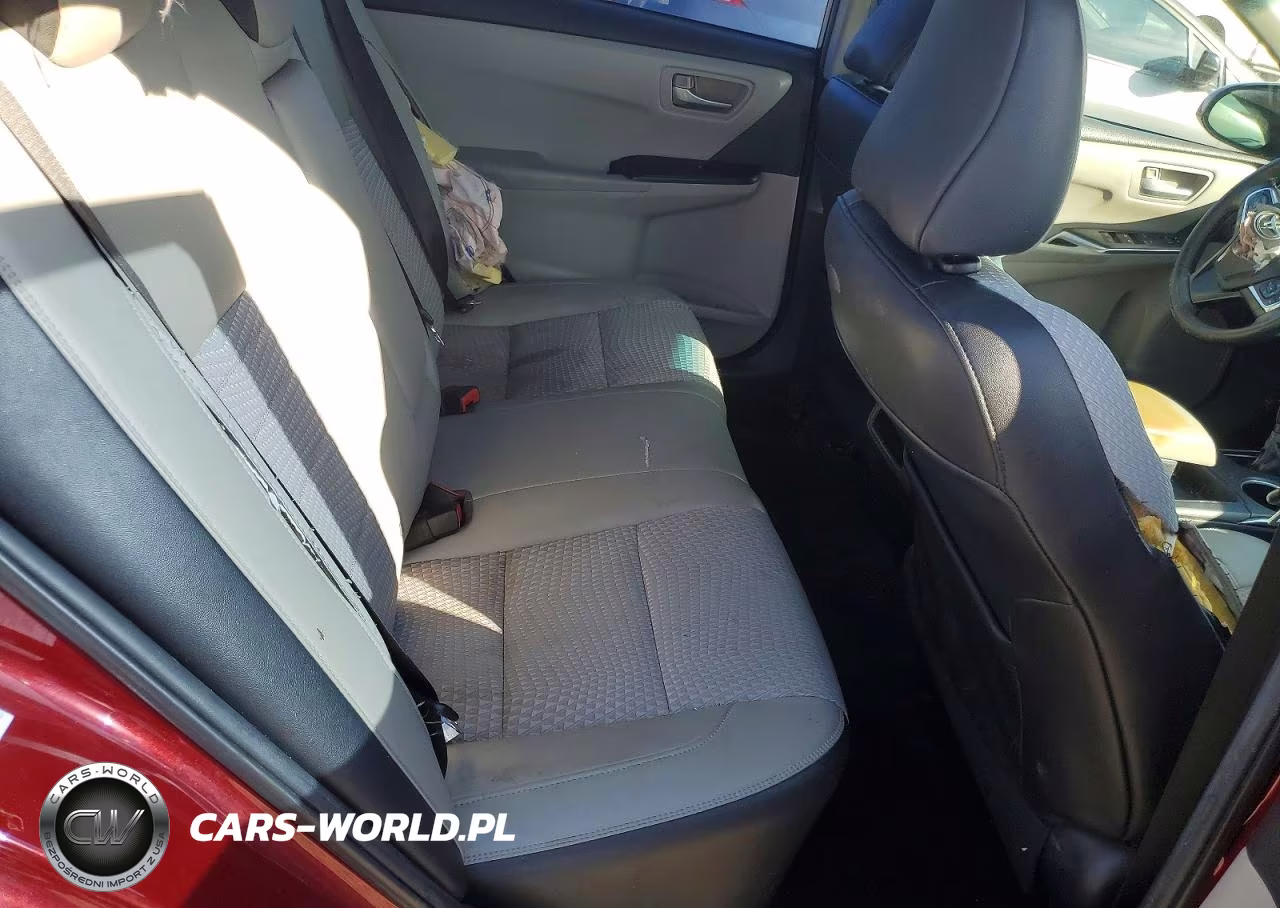2015 Toyota Camry Le VIN:4T1BF1FK1FU899051 - 10
