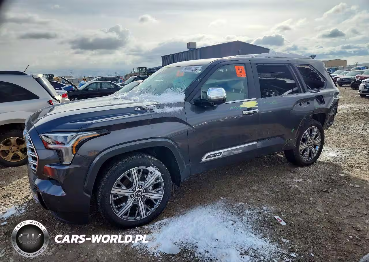 2025 Toyota Sequoia Sr5