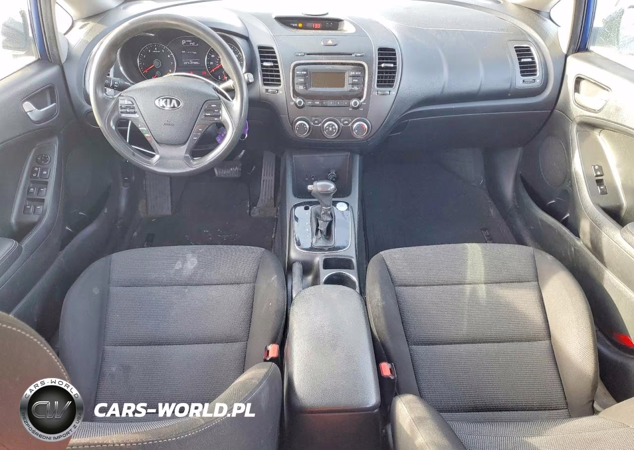 2018 Kia Forte VIN:3KPFK4A72JE236049 - 8