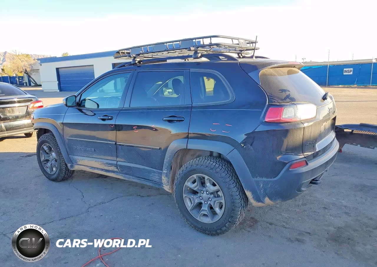 2020 Jeep Cherokee Latitude VIN:1C4PJMCX0LD509403 - 2