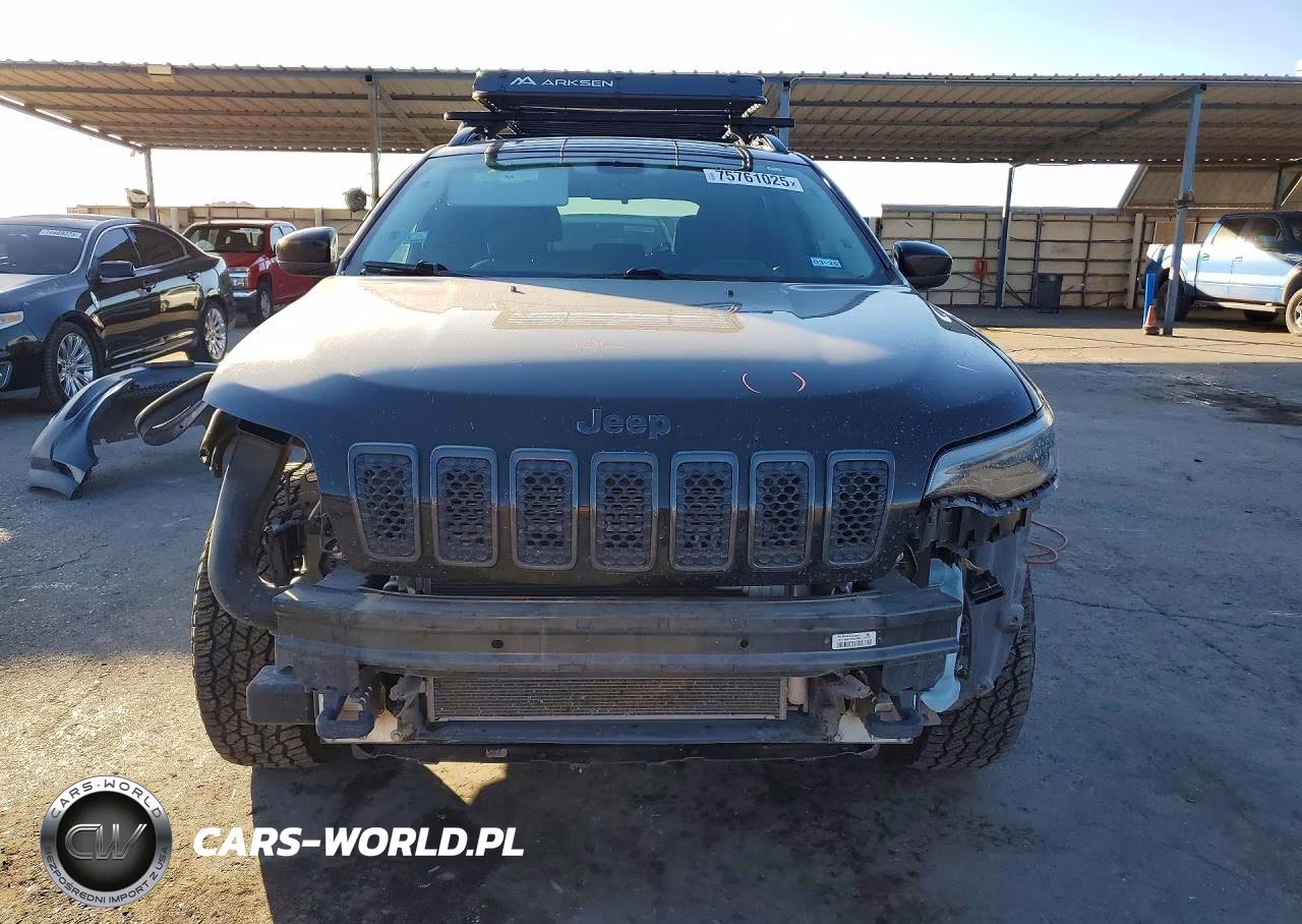2020 Jeep Cherokee Latitude VIN:1C4PJMCX0LD509403 - 5