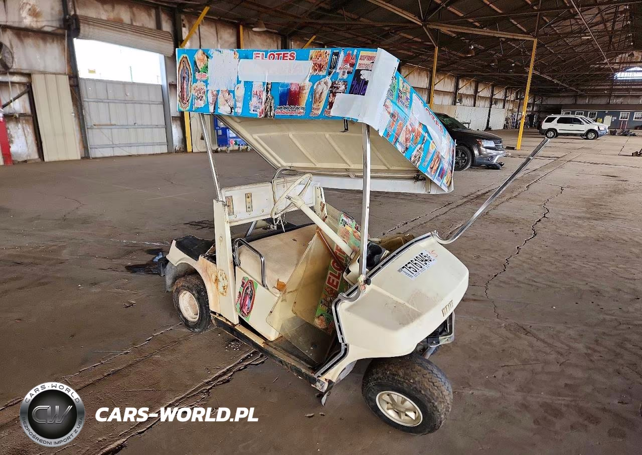 1990 Yama Golf Cart