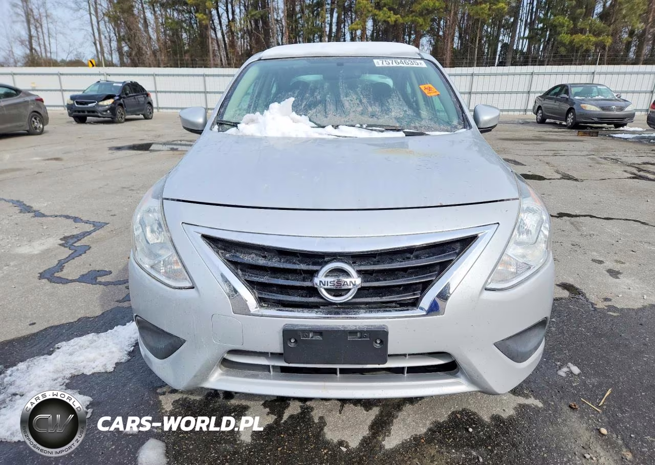 2017 Nissan Versa S VIN:3N1CN7AP8HK429736 - 5