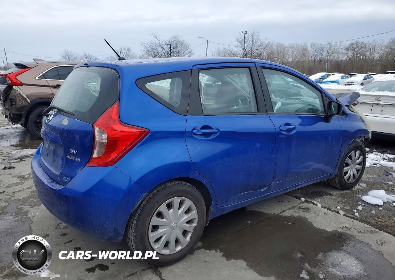 2015 Nissan Versa Note S VIN:3N1CE2CP6FL367745 - 3