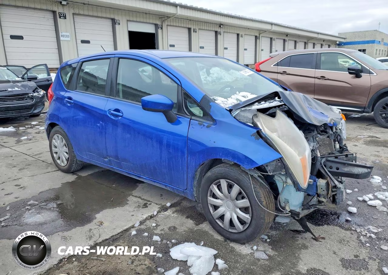 2015 Nissan Versa Note S VIN:3N1CE2CP6FL367745 - 4
