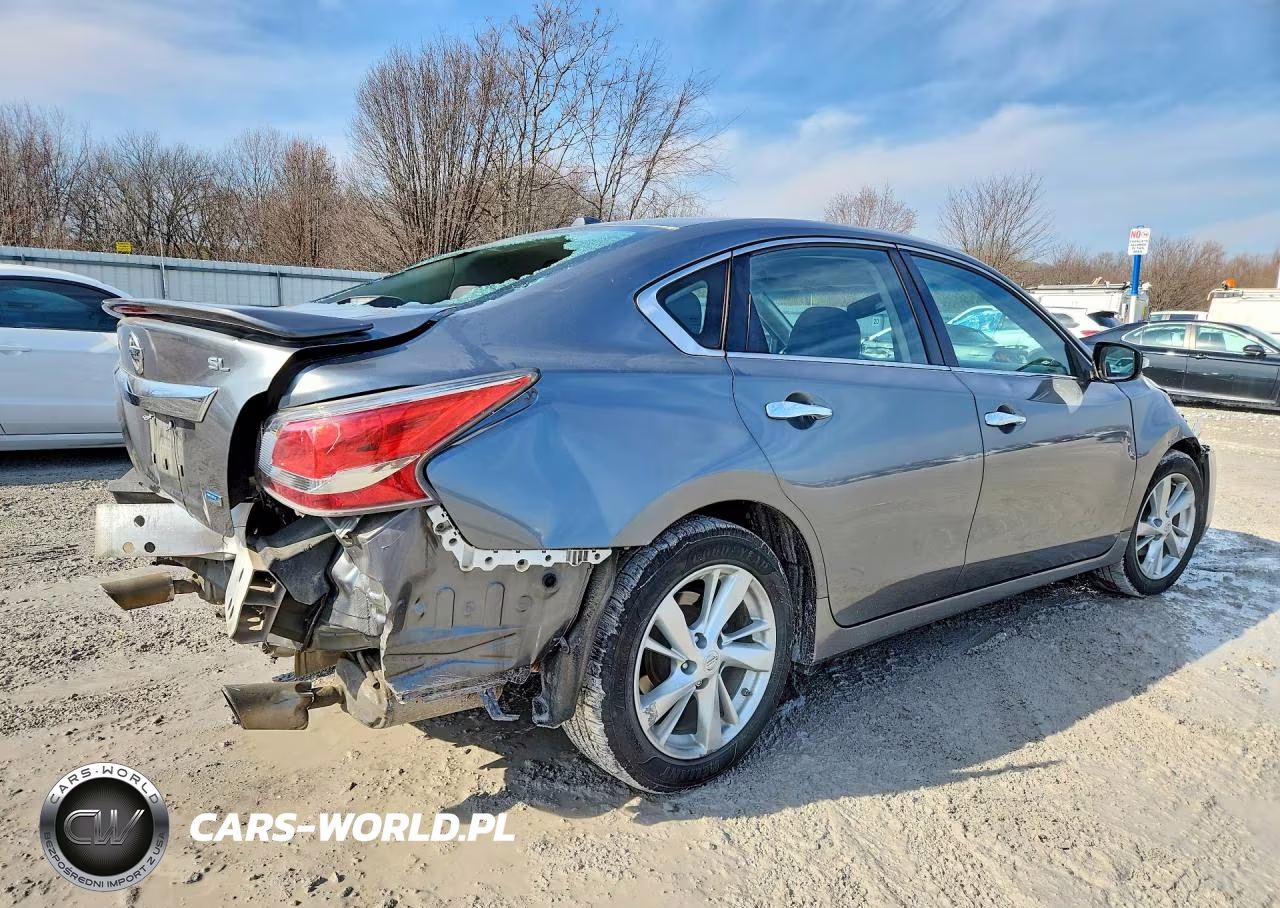 2014 Nissan Altima 2.5 VIN:1N4AL3AP7EC121290 - 3