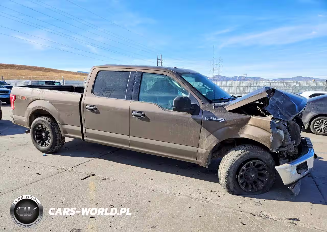 2015 Ford F150 Supercrew VIN:1FTFW1EFXFFB49324 - 4