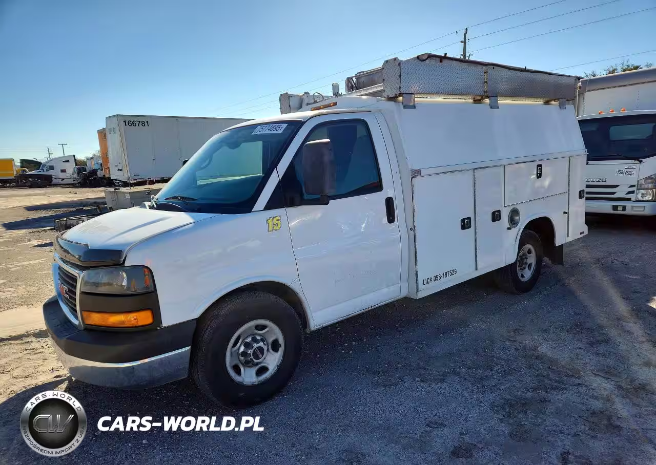 2015 GMC Savana Cutaway G3500