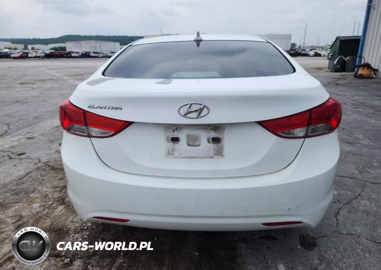 2013 Hyundai Elantra Gls VIN:5NPDH4AE4DH372767 - 6
