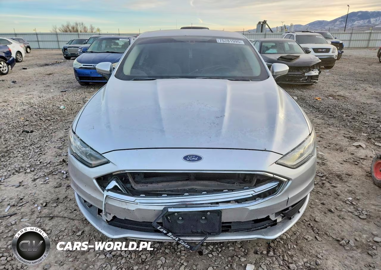 2017 Ford Fusion S VIN:3FA6P0G72HR317269 - 5