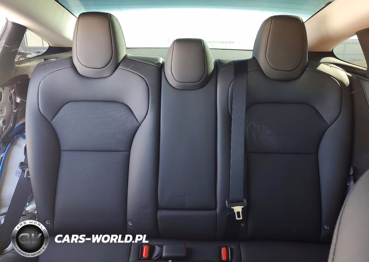 2026 Tesla Model 3 VIN:5YJ3E1EA8TF116140 - 10