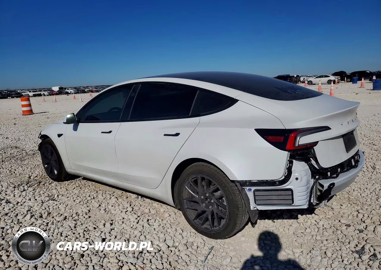 2026 Tesla Model 3 VIN:5YJ3E1EA8TF116140 - 2