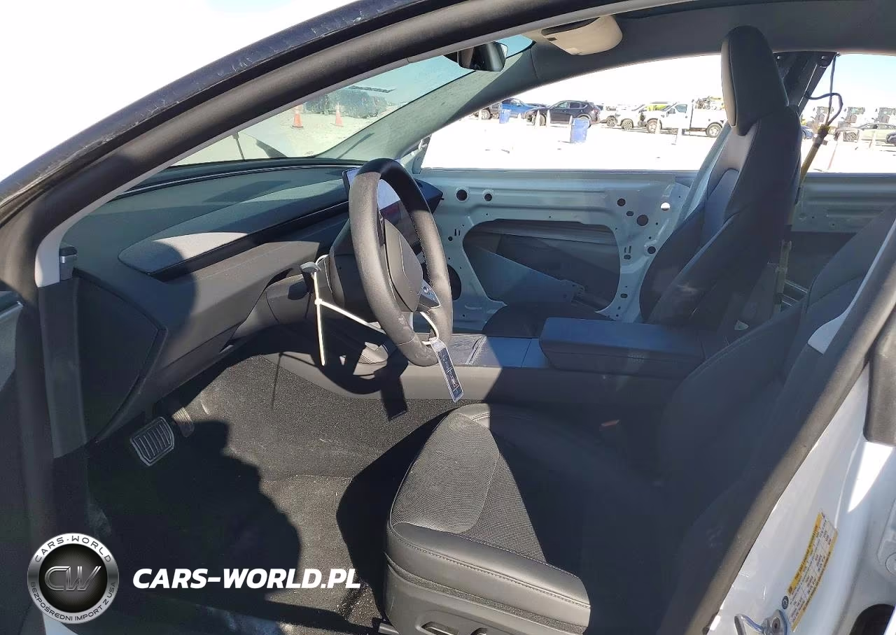 2026 Tesla Model 3 VIN:5YJ3E1EA8TF116140 - 7