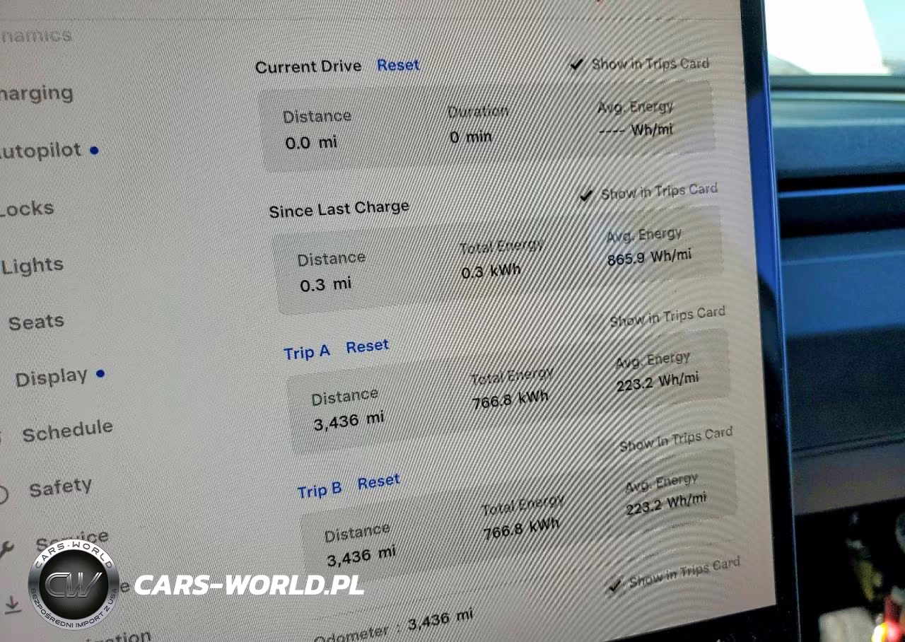2026 Tesla Model 3 VIN:5YJ3E1EA8TF116140 - 9
