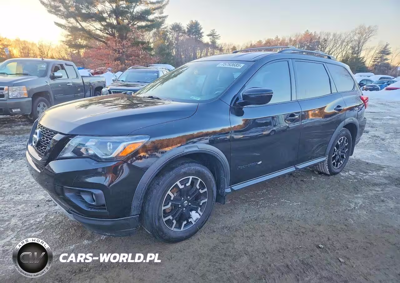 2019 Nissan Pathfinder S