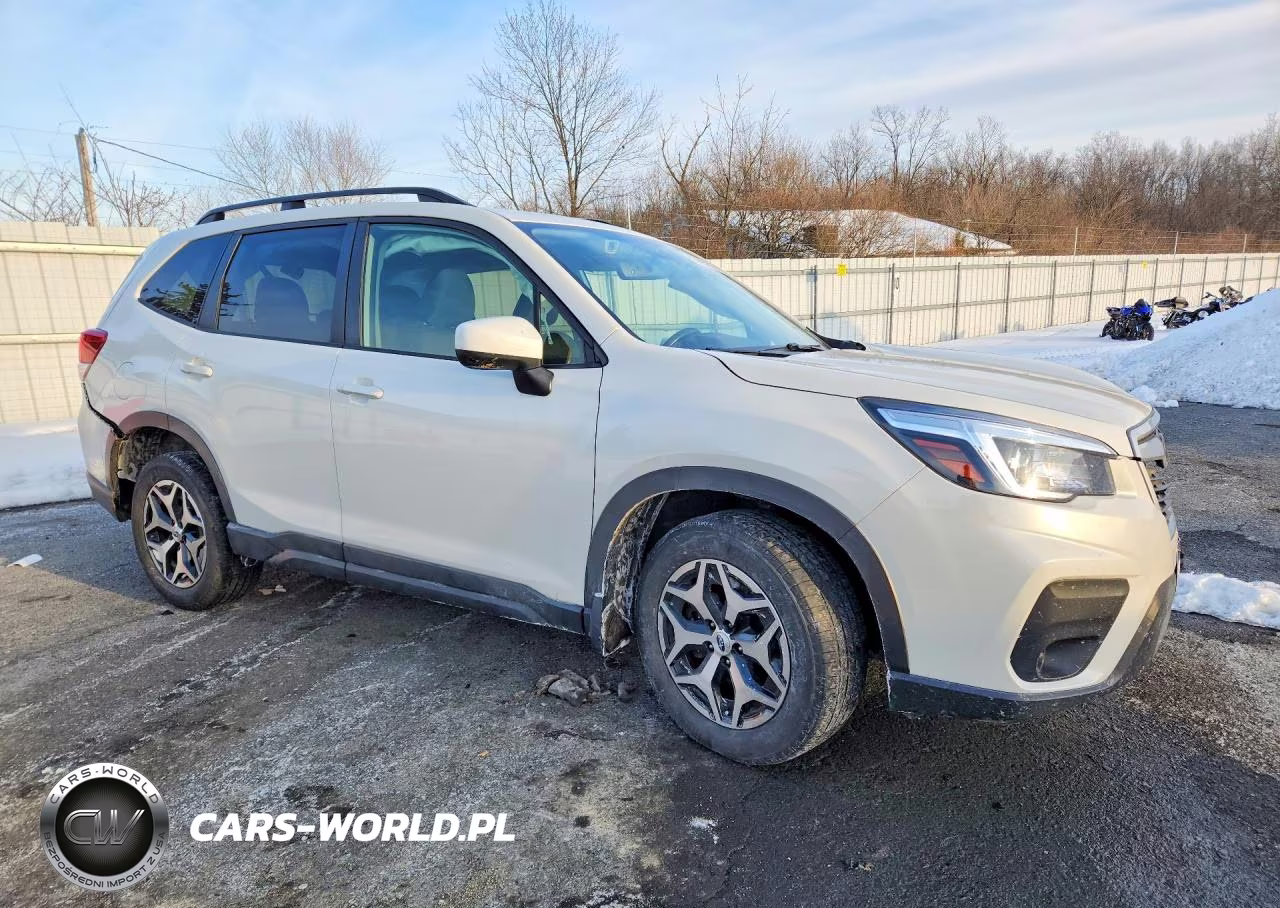 2019 Subaru Forester VIN:JF2SKAGC4KH464732 - 4