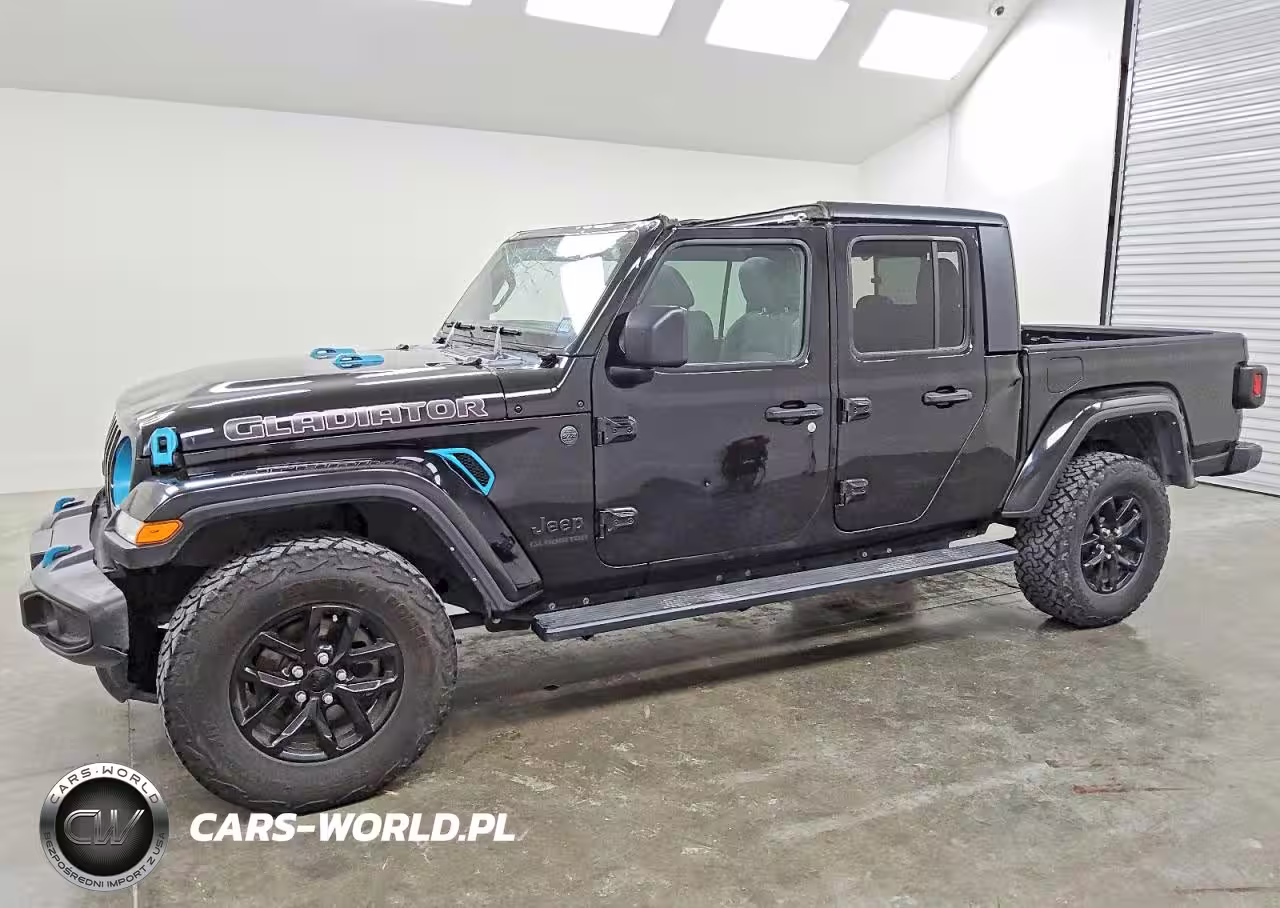 2022 Jeep Gladiator Sport