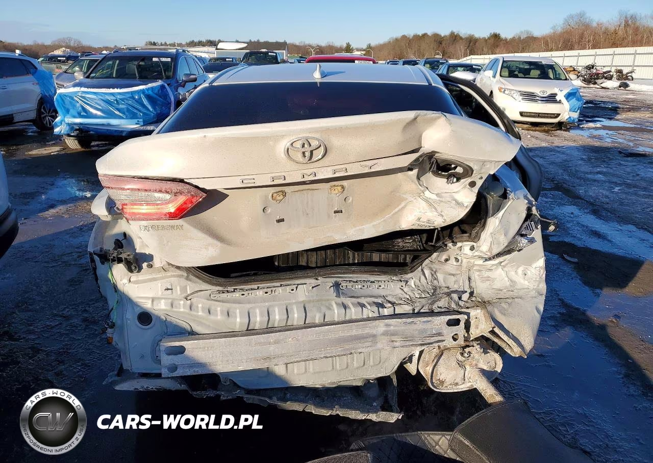 2022 Toyota Camry Le VIN:4T1C11BKXNU069787 - 6