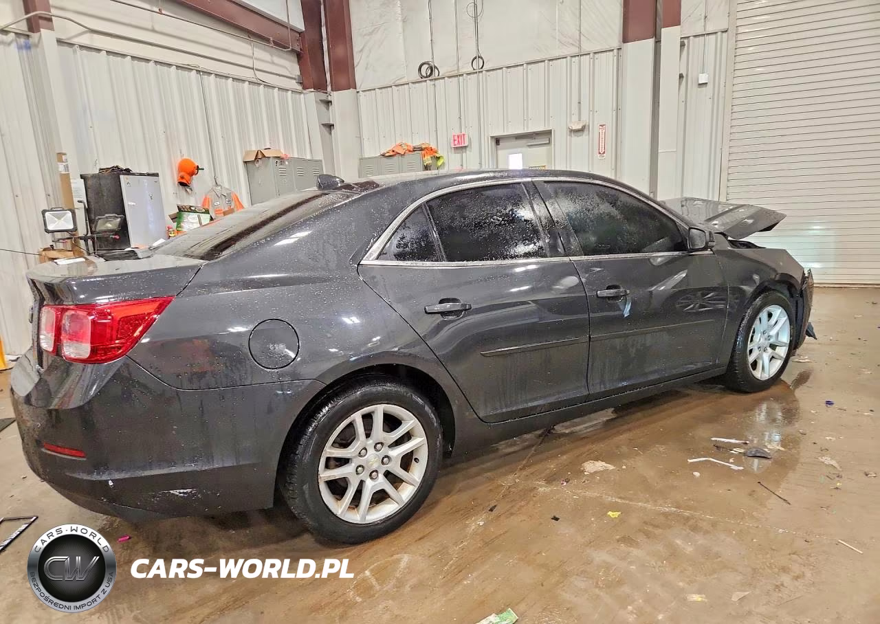 2014 Chevrolet Malibu 1Lt VIN:1G11C5SL2EF218504 - 3
