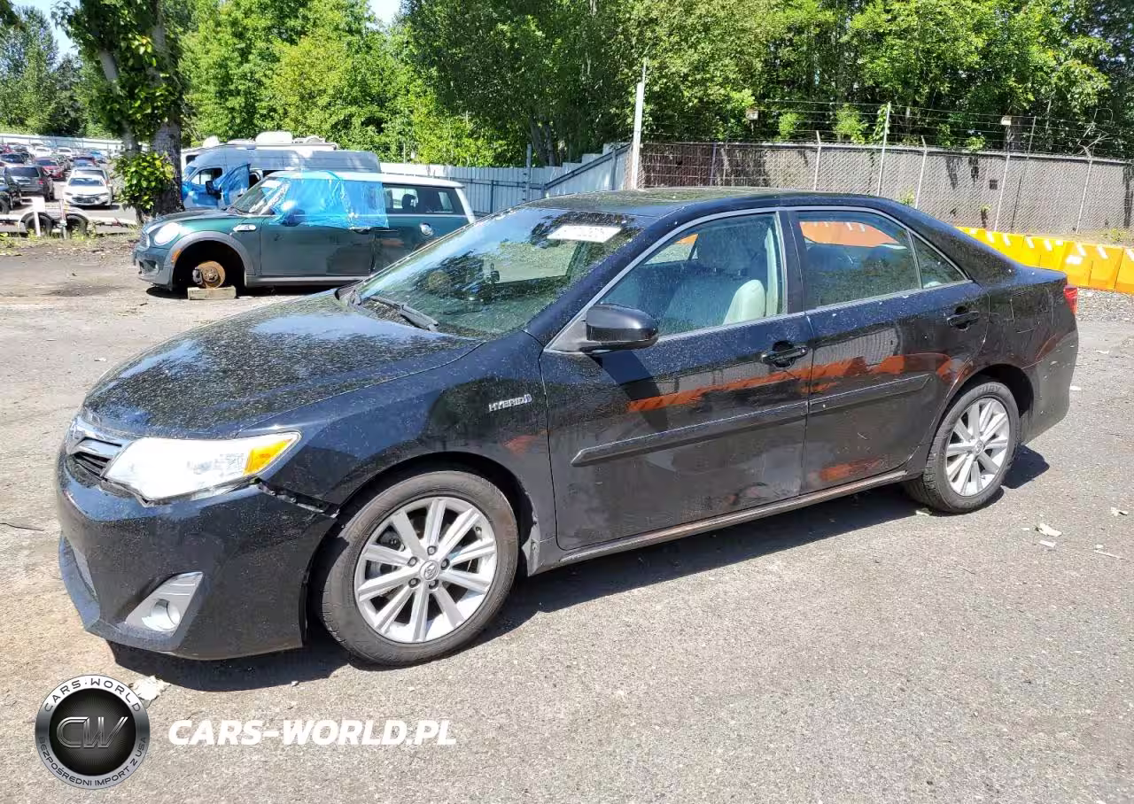 2012 Toyota Camry Hybrid