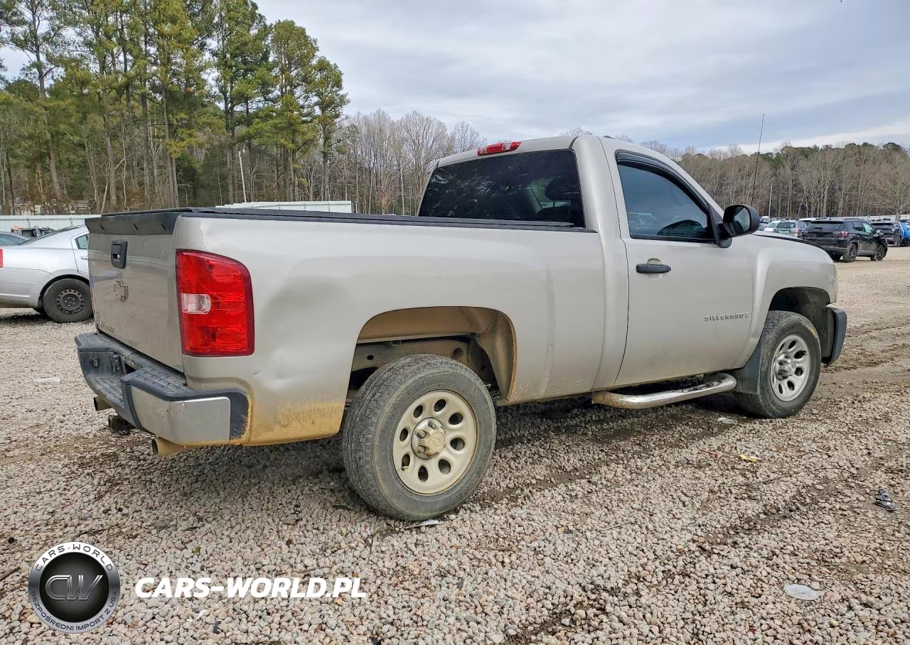 2008 Chevrolet Silverado C1500 VIN:1GCEC14X98Z317812 - 3