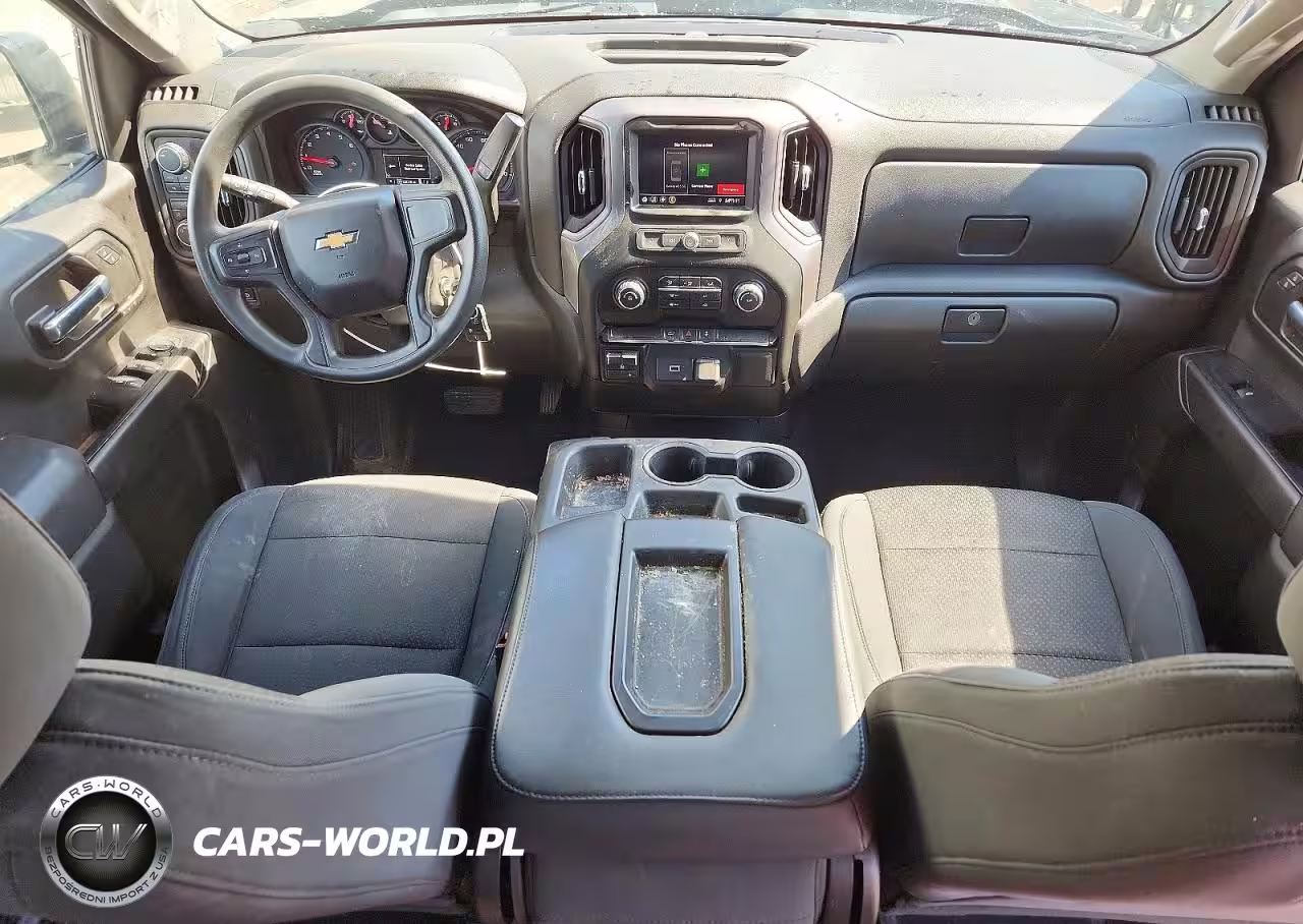 2020 Chevrolet Silverado K1500 Custom VIN:3GCPYBEH1LG117295 - 8