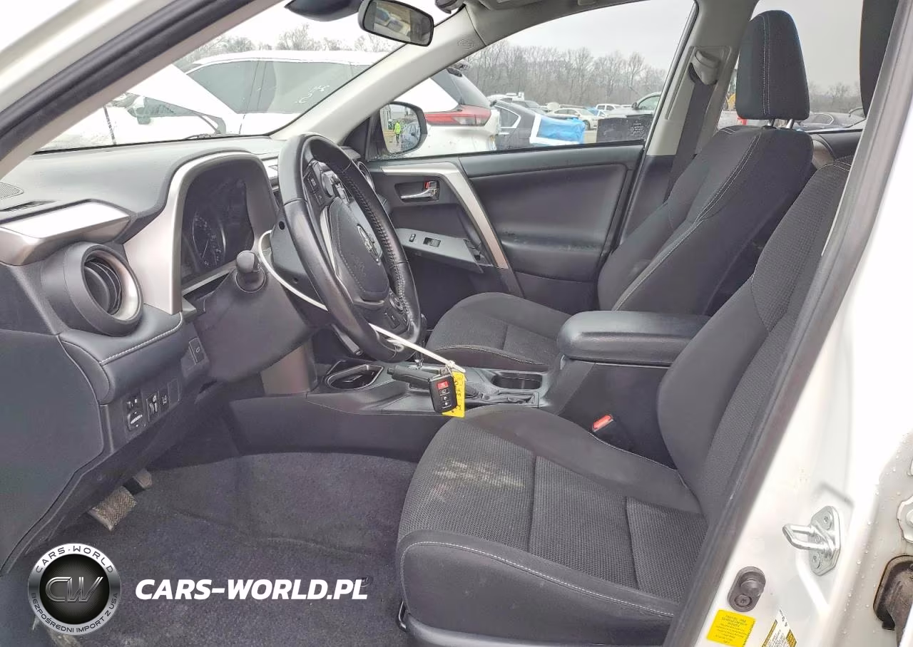2018 Toyota Rav4 VIN:JTMWFREVXJJ746131 - 7