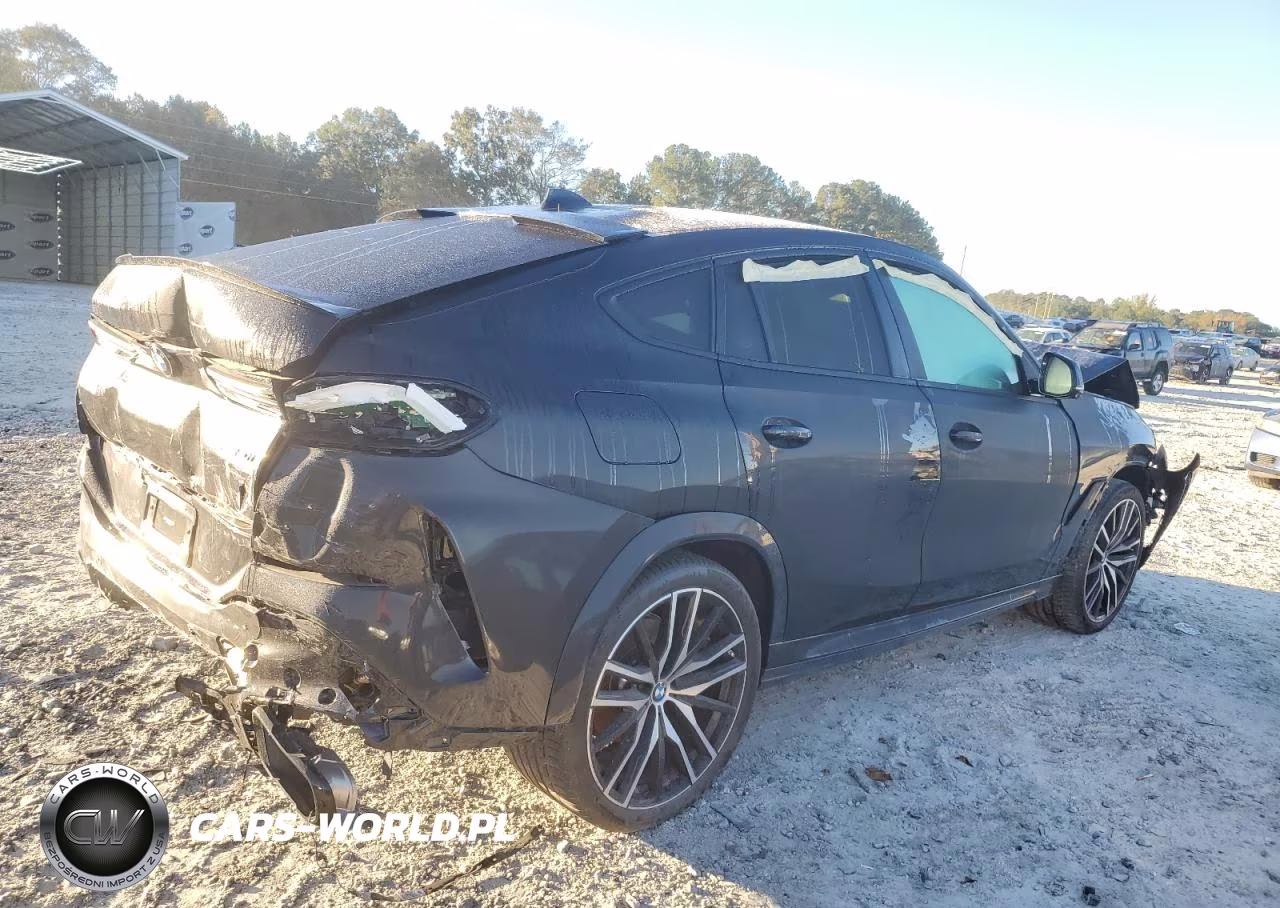 2022 BMW X6 xDrive40I VIN:5UXCY6C09N9L63726 - 3
