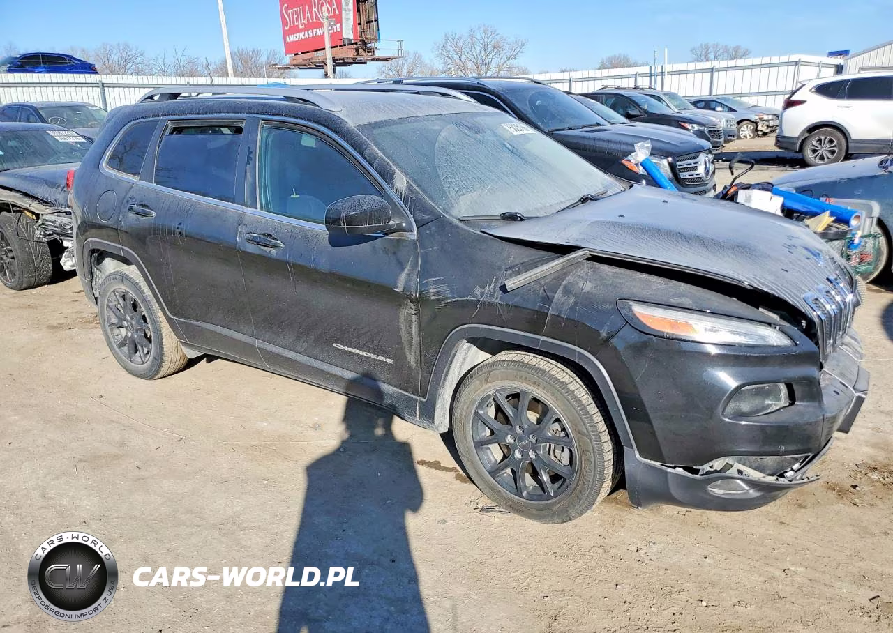 2017 Jeep Cherokee Latitude VIN:1C4PJLCB7HW662435 - 4