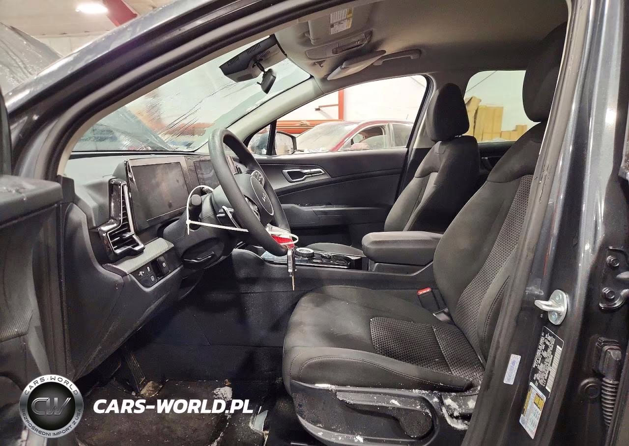 2025 Kia Sportage Lx VIN:KNDPUCDG7S7247845 - 7