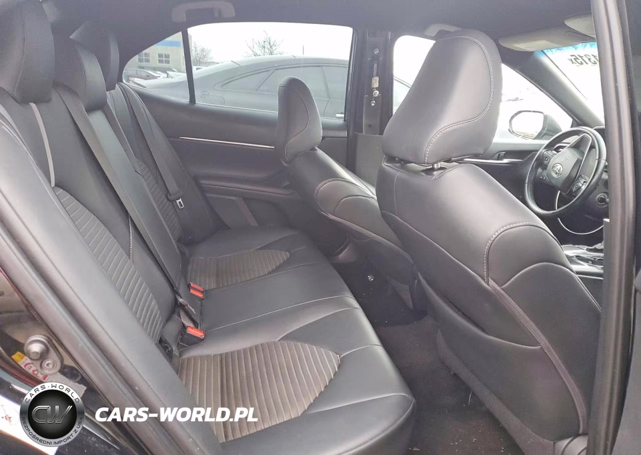 2018 Toyota Camry Se VIN:4T1B11HK5JU546221 - 10