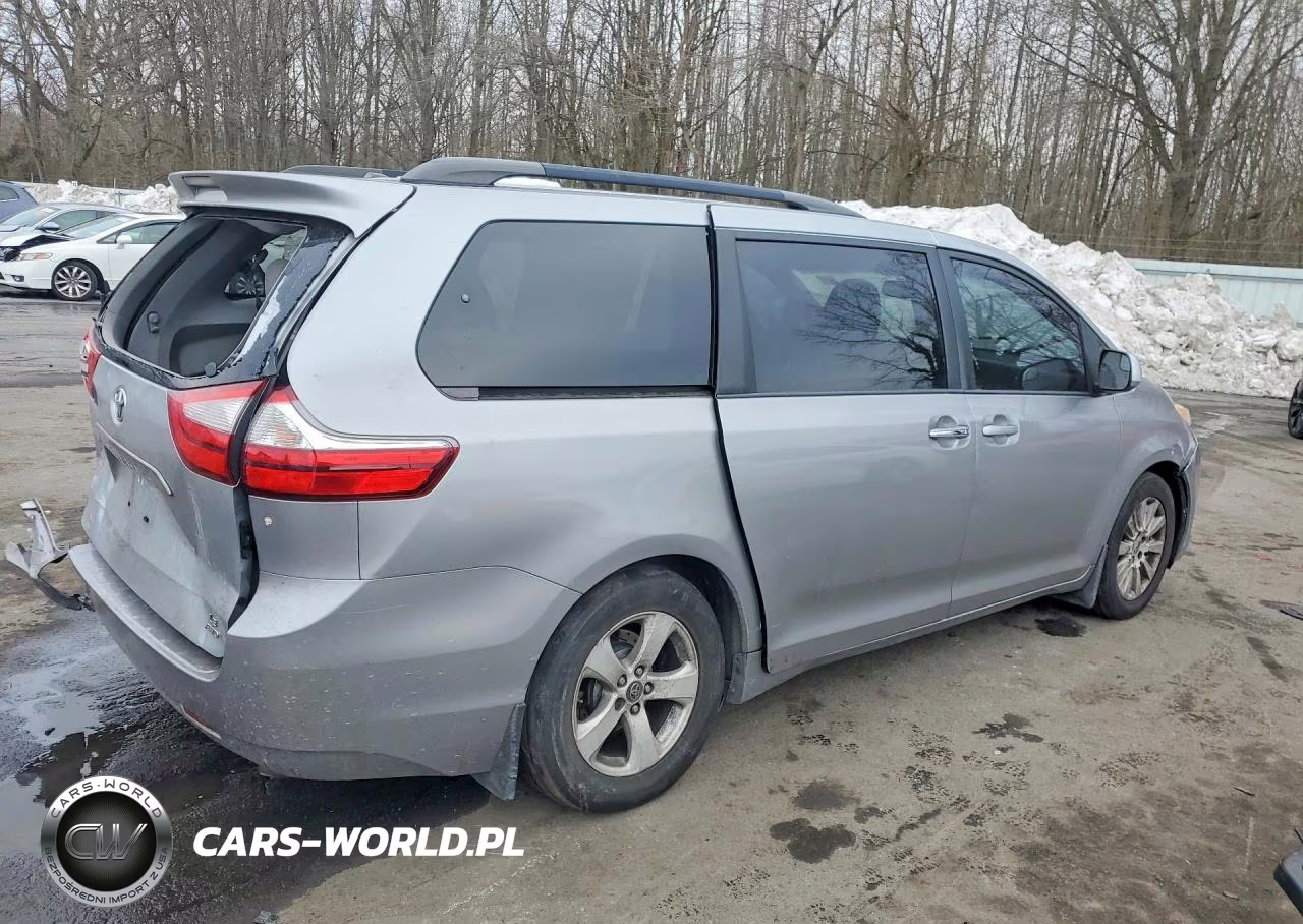 2015 Toyota Sienna Le VIN:5TDJK3DC9FS094888 - 3