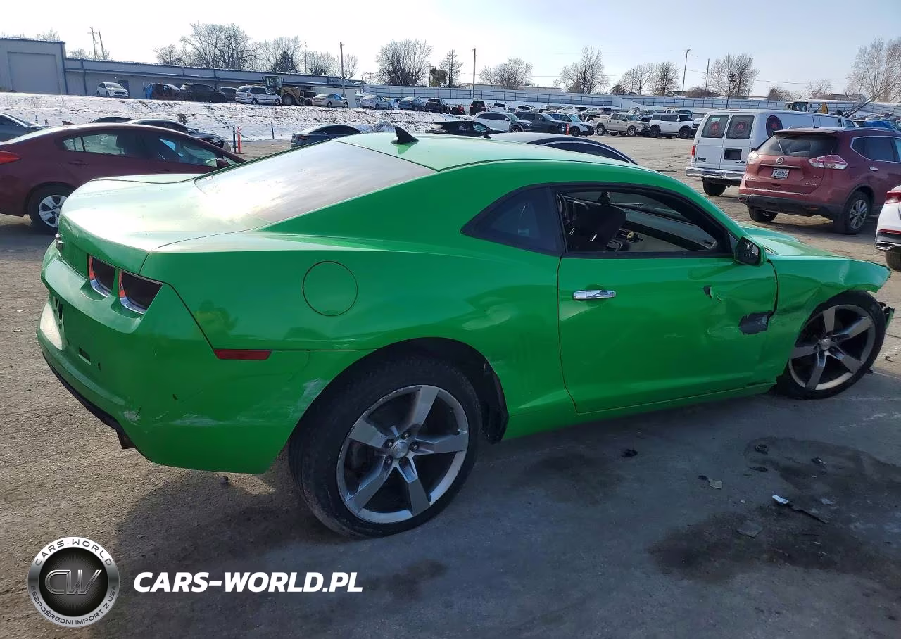 2013 Chevrolet Camaro Ls VIN:2G1FA1E35D9125791 - 3