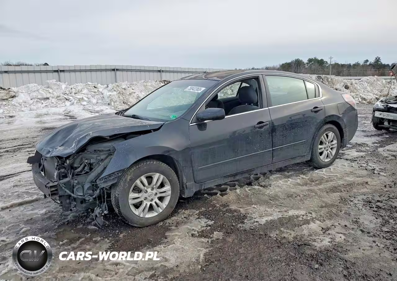 2011 Nissan Altima Base