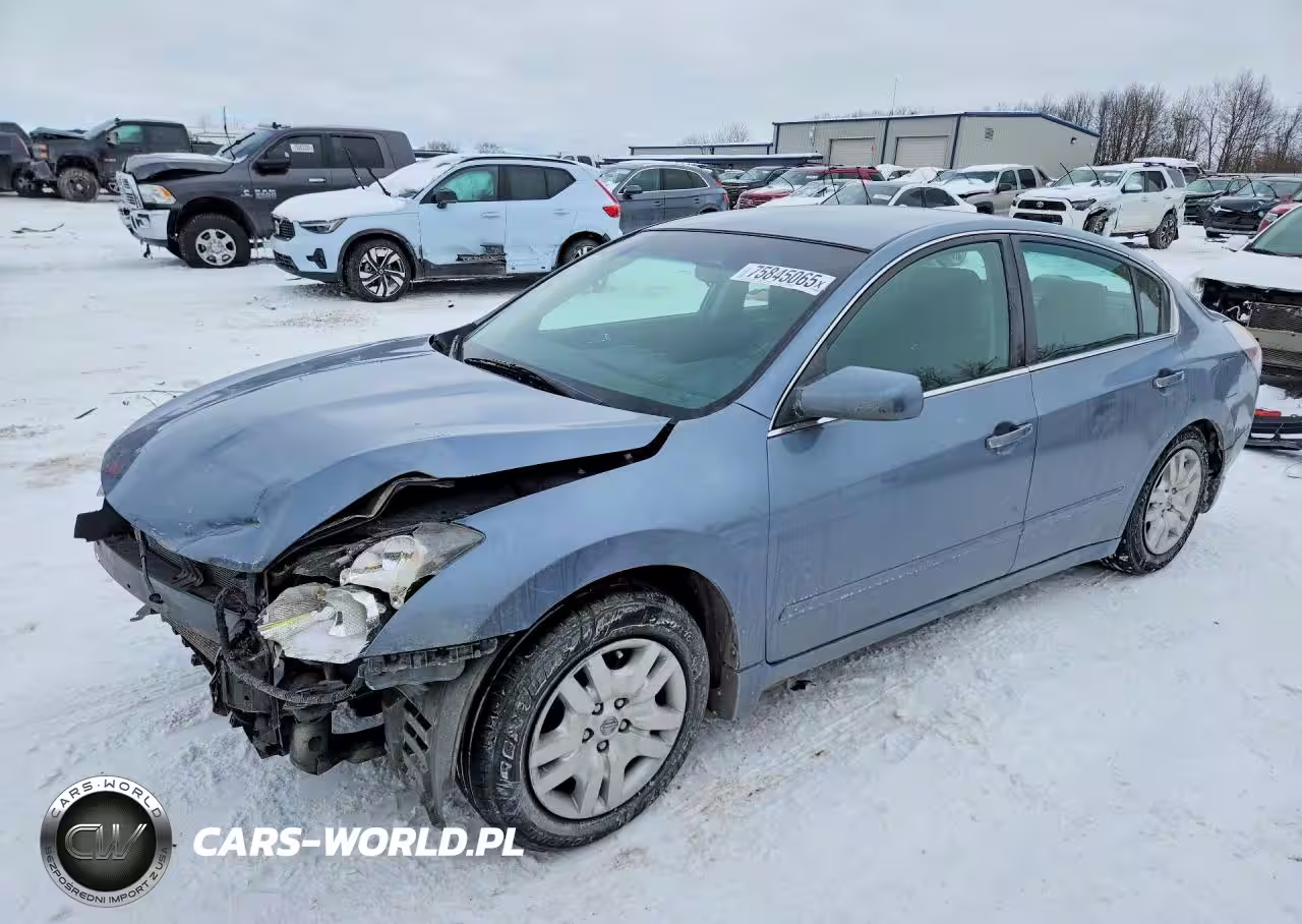 2011 Nissan Altima Base
