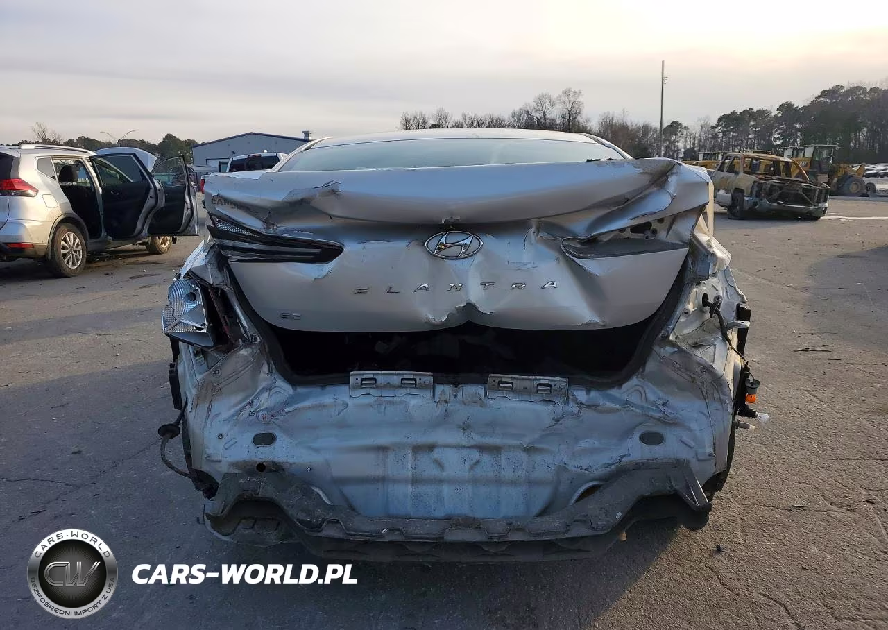 2019 Hyundai Elantra Se VIN:5NPD74LF8KH456614 - 6